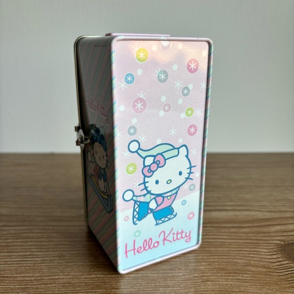 Hello Kitty 2004 Metal Tin Locker Coin Bank Pink, Blue Winter Theme - Picture 4 of 9